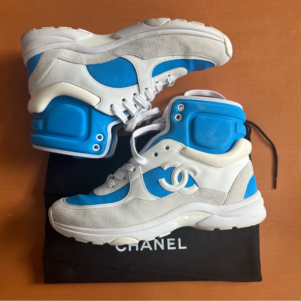 Chanel Blue Stretch Fabric And White Leather High Top Lace Up Sneakers Size 39